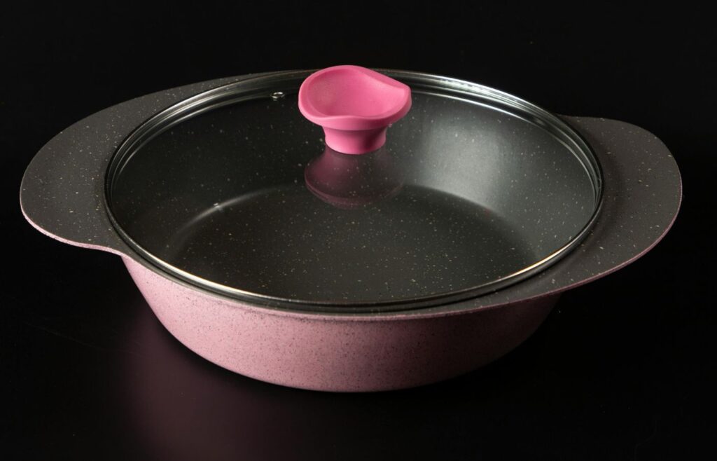 A Round Serving Pan