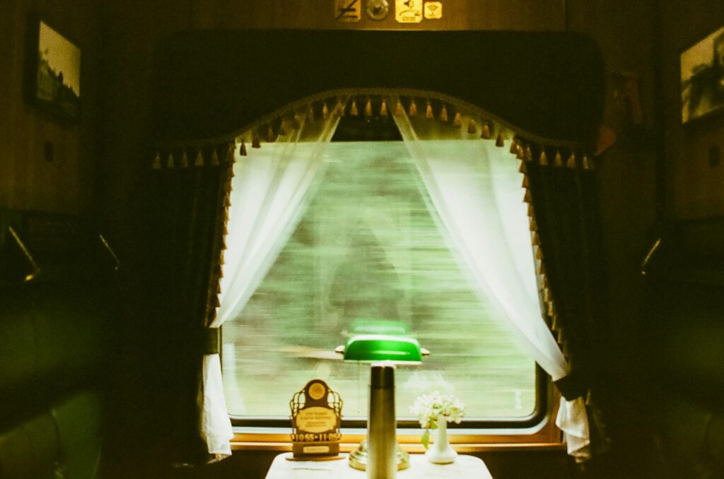 compartment in train